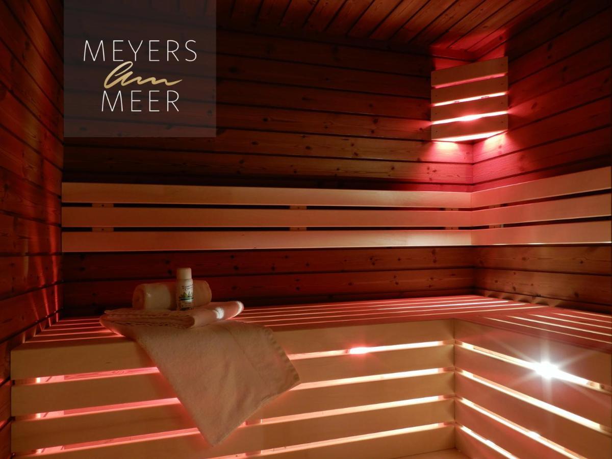 Schwarzes Holzferienhaus Mit Sauna -- L I E B L I N G S P L A T Z -- An Der Ostsee, Bei Wismar, 500m, Alles Inklusive * Zierow